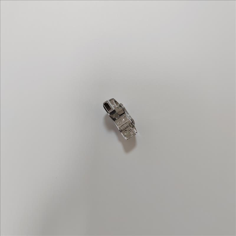 Chevrolet car keychain pressure cast zinc alloy electroplating accessories