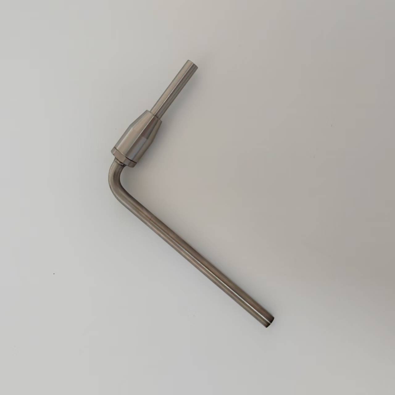 Stainless steel CNC machining, bent tube forming and welding medical accessories